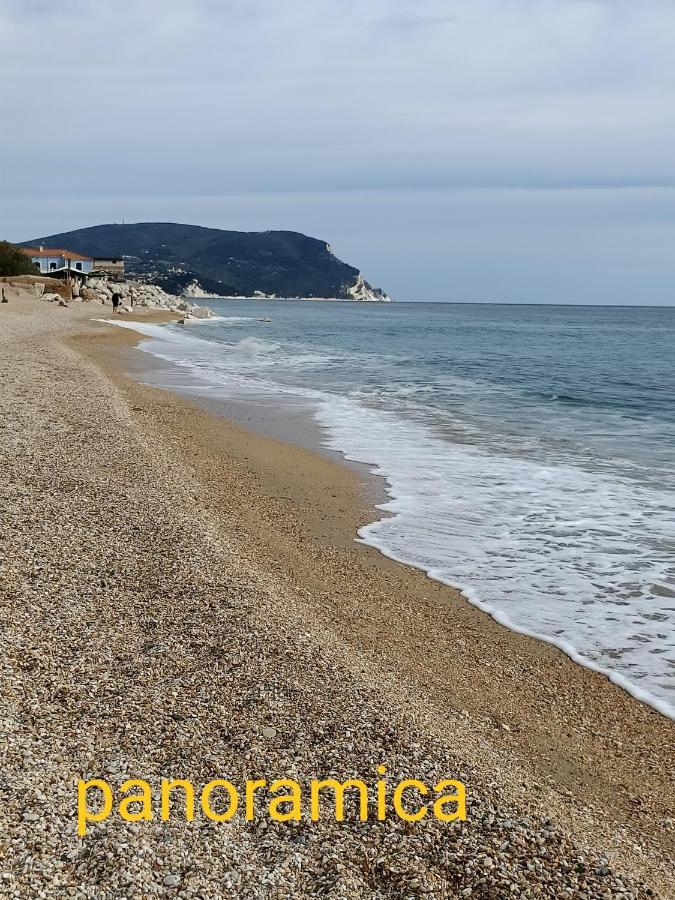 Nel Blu Dipinto Di Blu Appartement Porto Recanati Buitenkant foto