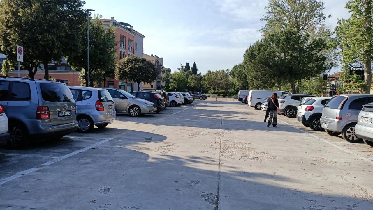 Nel Blu Dipinto Di Blu Appartement Porto Recanati Buitenkant foto
