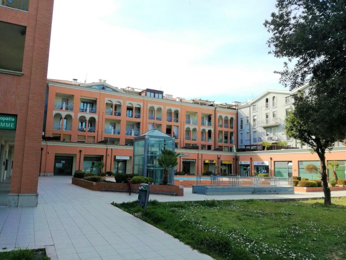 Nel Blu Dipinto Di Blu Appartement Porto Recanati Buitenkant foto
